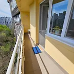 на французском бульваре возле моря и института филатова! Odessa