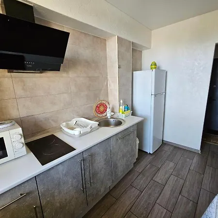Apartment на французском бульваре возле моря и института филатова! Odessa