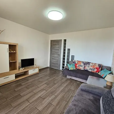 французский бульвар: морская у института филатова